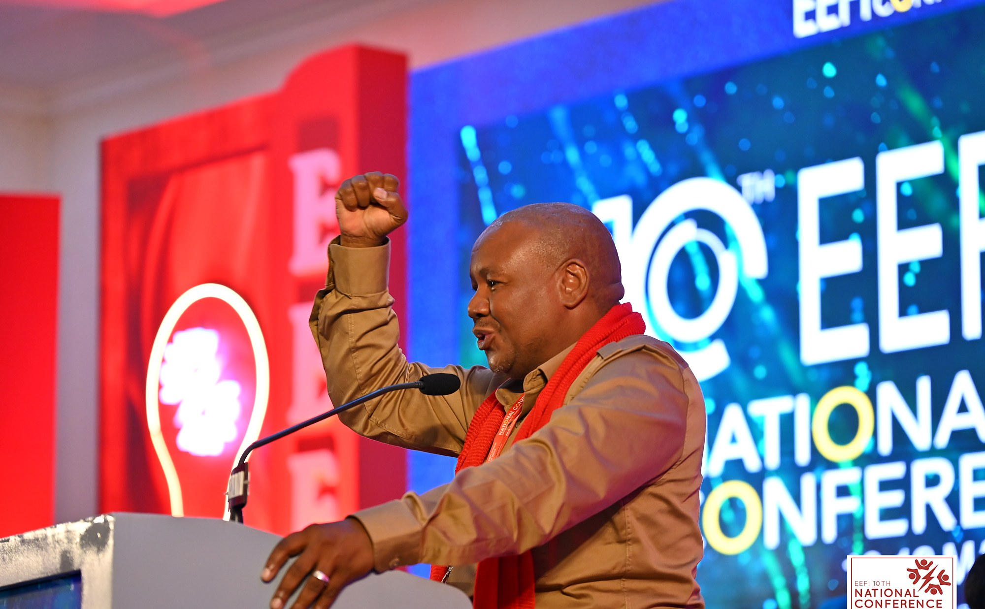 International guest speaking at the 10th National Conference dais